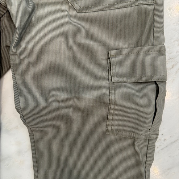 BEVY FLOG pant - green cargo SIZE 28 - worn once!!! - Picture 2 of 2